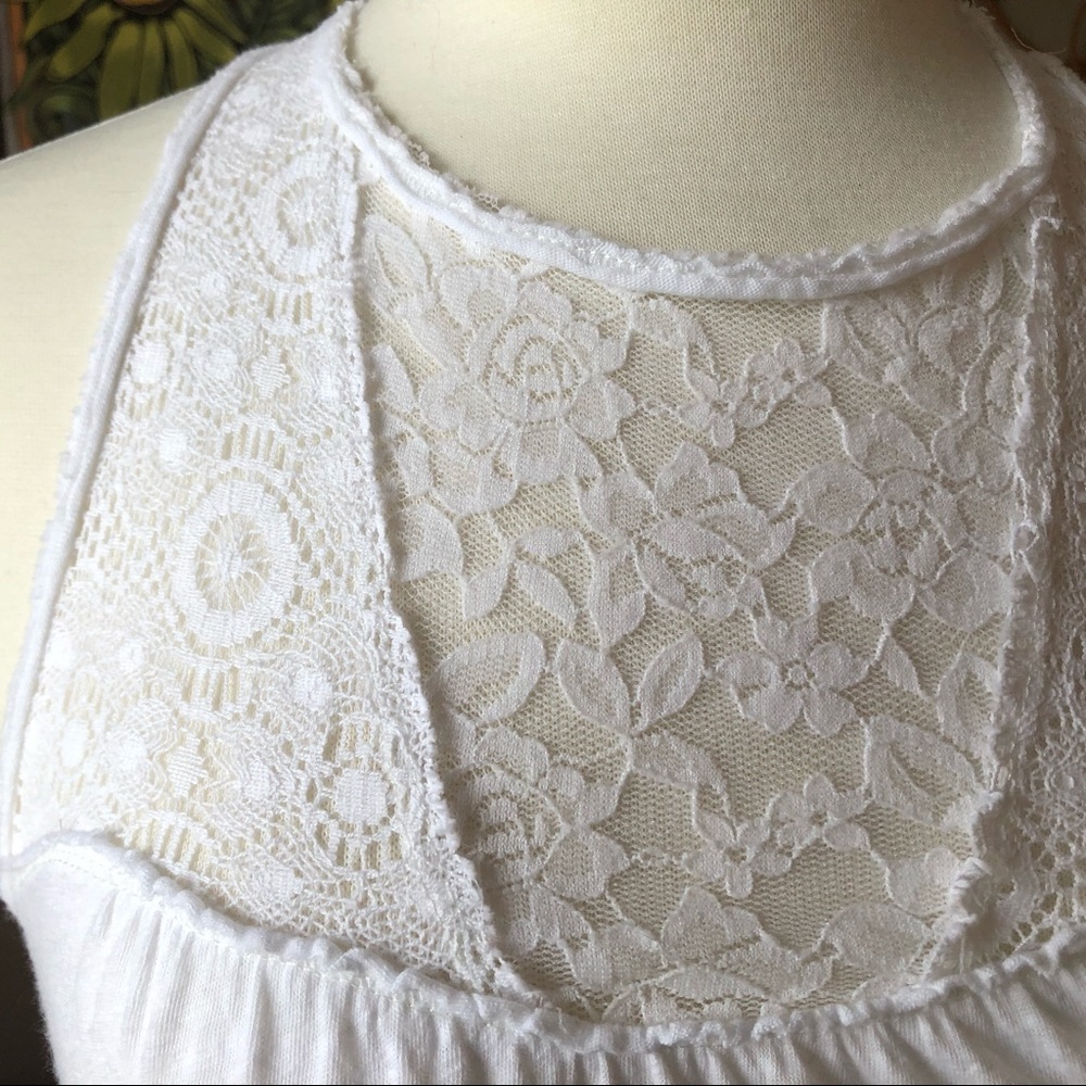 Romantic White Lace Open Back Tank Top Cami 💕 - Picture 4 of 4